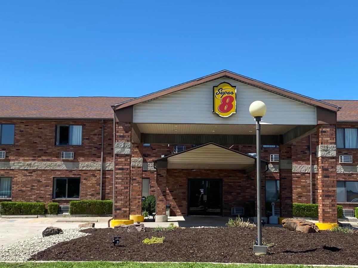 Super 8 By Wyndham Independence Ks Hotel Kültér fotó